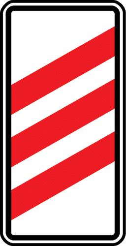 Tuvošanās dzelzceļa pārbrauktuvei (trīs svītras)